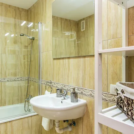 Spring Penthouse بالم مار