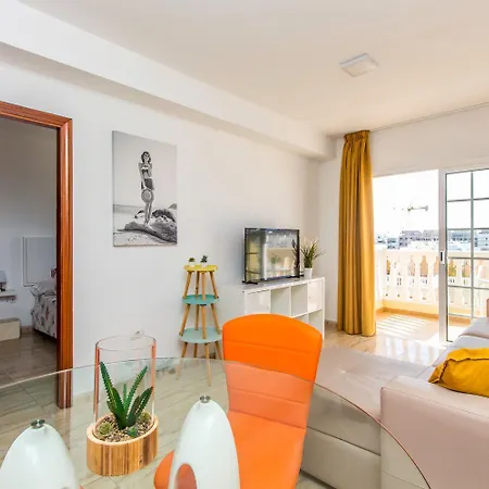 Spring Penthouse Apartment *