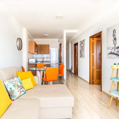 Spring Penthouse Apartment *